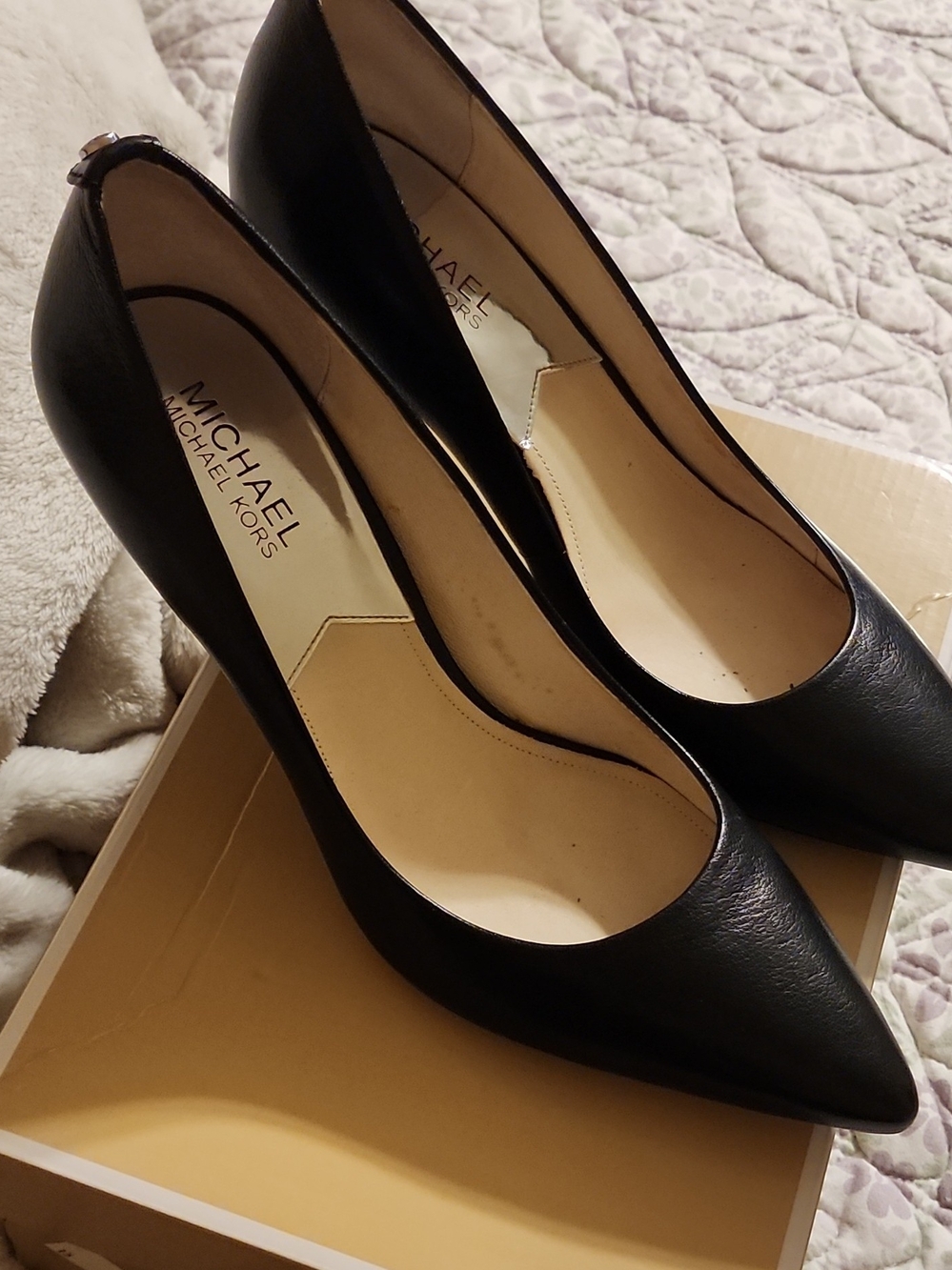 Michael Kors Black Leather Pointed-Toe Heels with Cream Insole